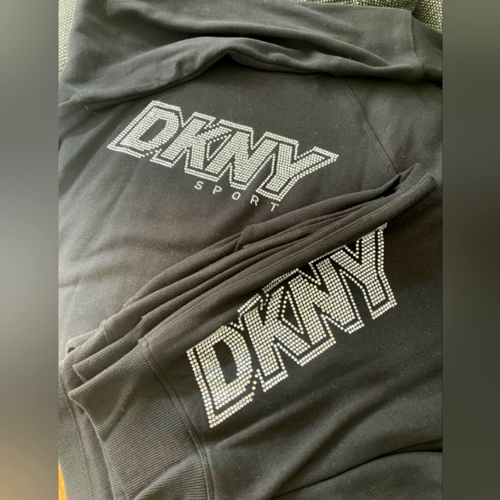 DKNY sweatsuit